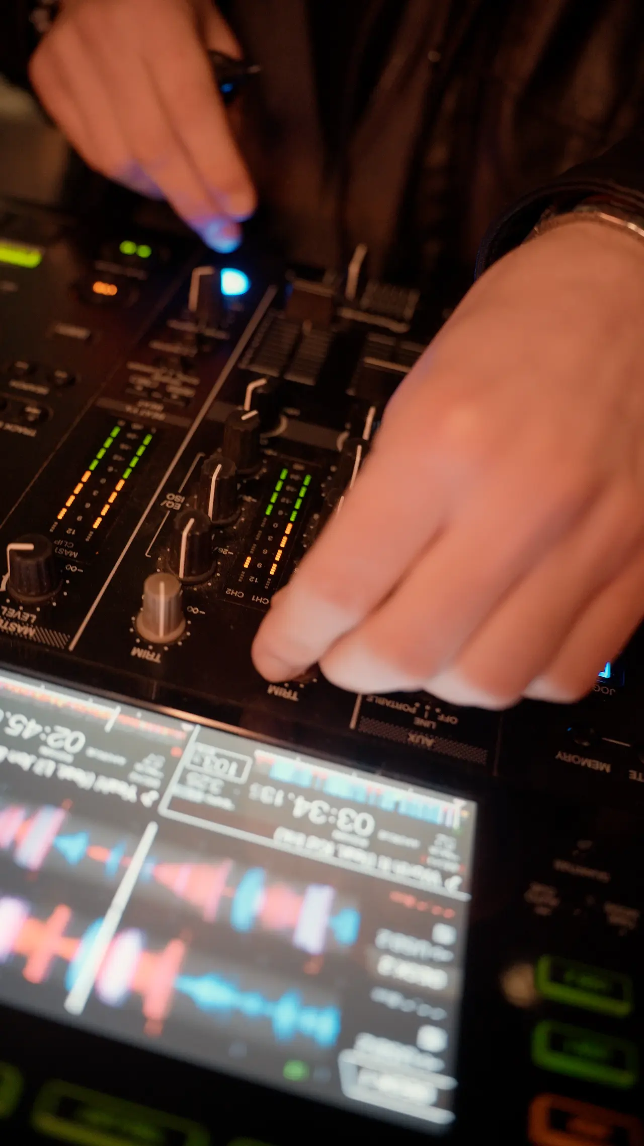 DJ set, venerdì da Macello
